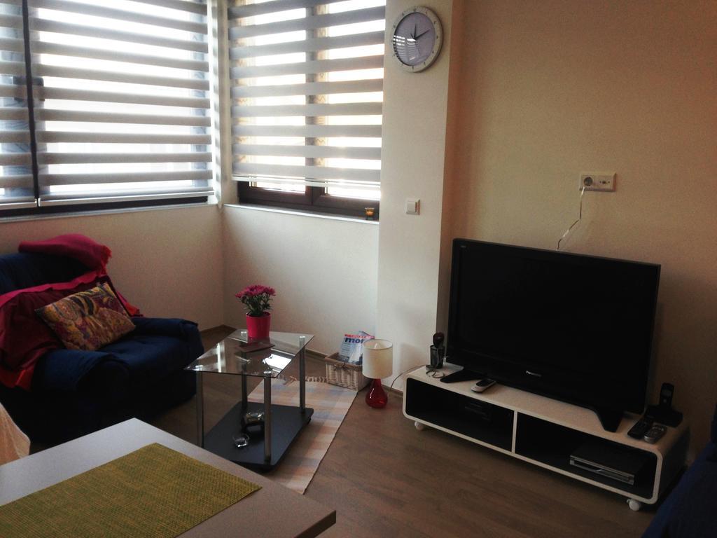 Dea'S Studio Apartment SJJ Chambre photo
