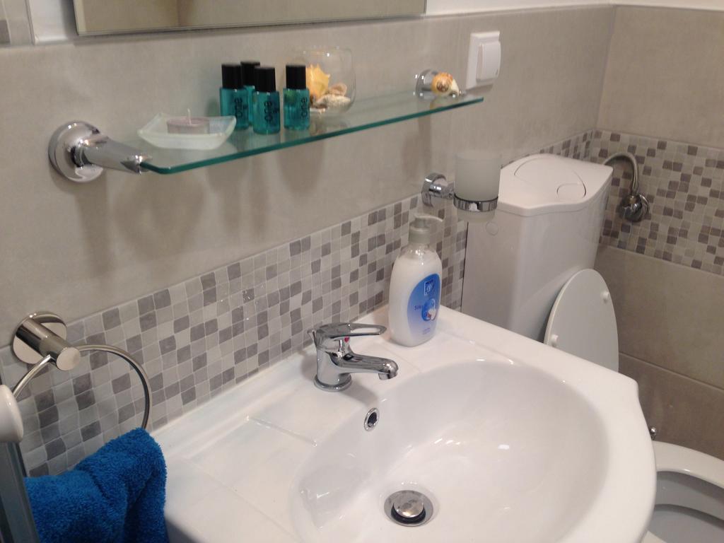 Dea'S Studio Apartment SJJ Chambre photo